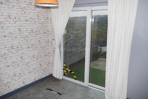 undefined, Jubilee Road, Six Bells, Abertillery, Blaenau Gwent. NP13 2QH