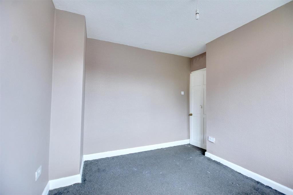 Bedroom 2 2.jpeg