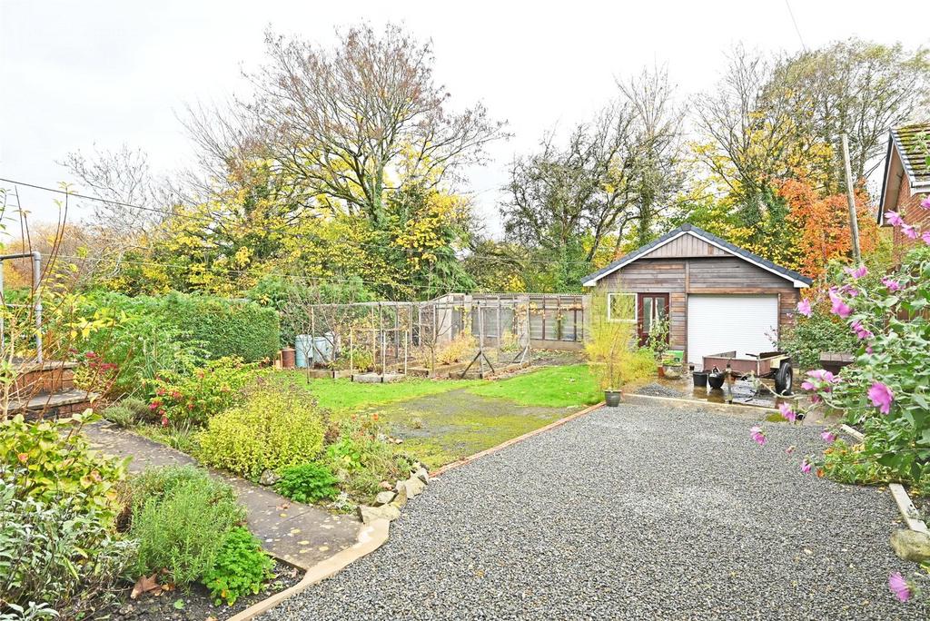 Garden &amp; Garage