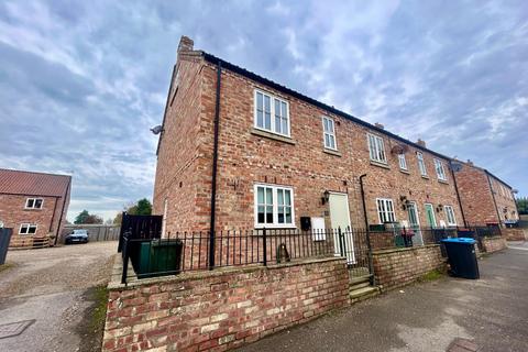 3 bedroom semi-detached house to rent, 3 Bed End-Terraced House, Main Street, Foxholes, Driffield, YO25 3QU
