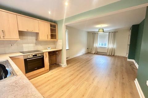 3 bedroom semi-detached house to rent, 3 Bed End-Terraced House, Main Street, Foxholes, Driffield, YO25 3QU
