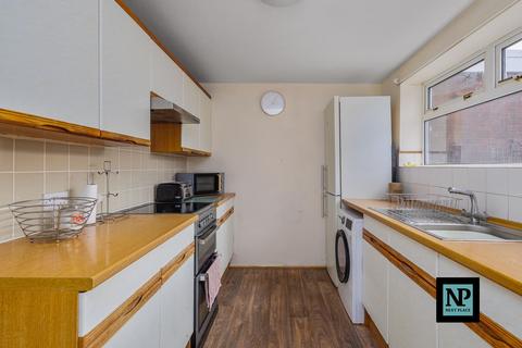 3 bedroom terraced house for sale, Bloomfield Way, Tamworth, B79