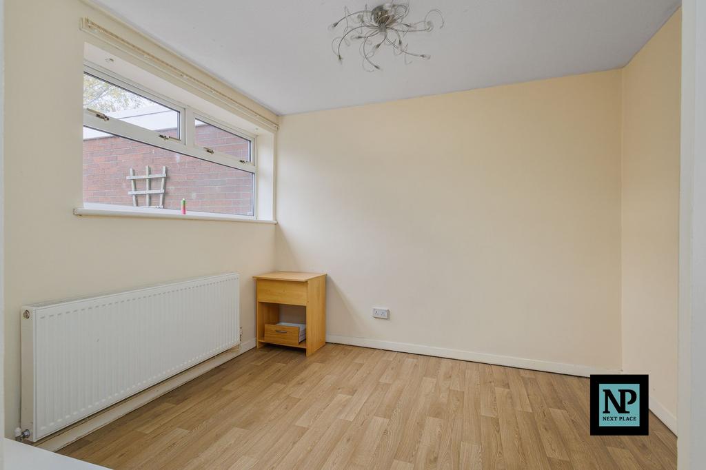 Bedroom 3 (Downstairs)