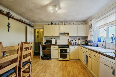 2 bedroom detached bungalow for sale, Walkington Way, Mablethorpe LN12