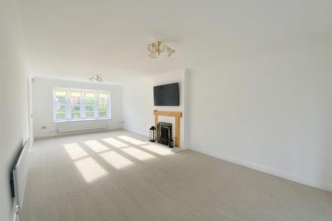 2 bedroom detached house for sale, Markhams Orchard, Grimsby