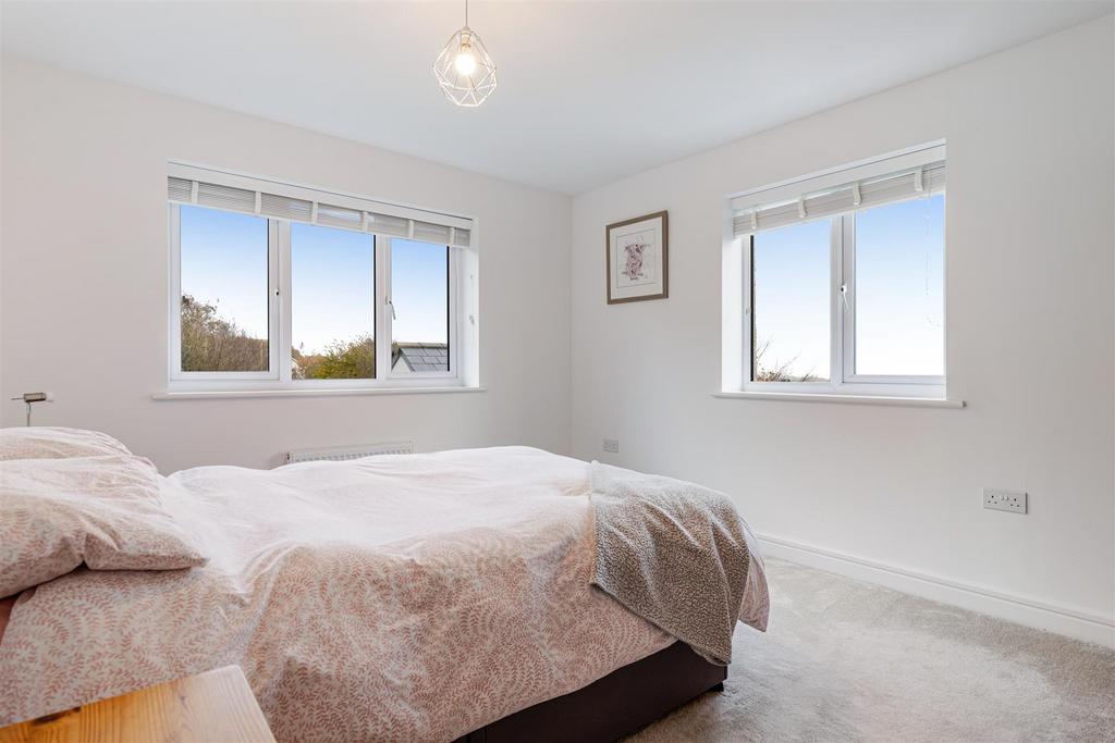 A18 - 51 French Furze, Blackawton - 251031.jpg