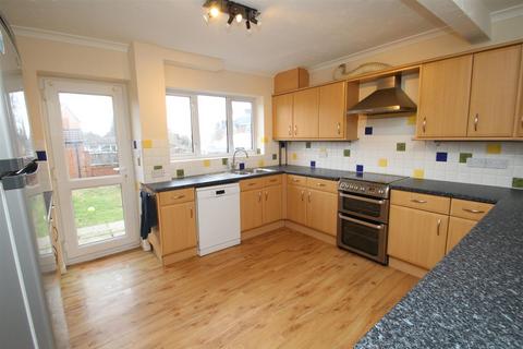 4 bedroom end of terrace house to rent, Kiln Ground, Hemel Hempstead, HP3