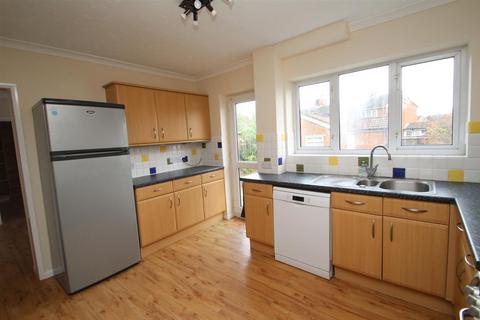 4 bedroom end of terrace house to rent, Kiln Ground, Hemel Hempstead, HP3