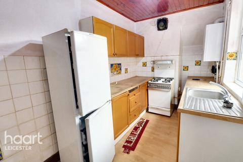 2 bedroom terraced house for sale, Rowsley Street, Leicester