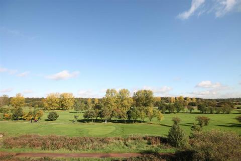 undefined, Grosvenor Heights, North Chingford