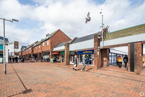 Office to rent, Lee Rd Manchester M9 4DH