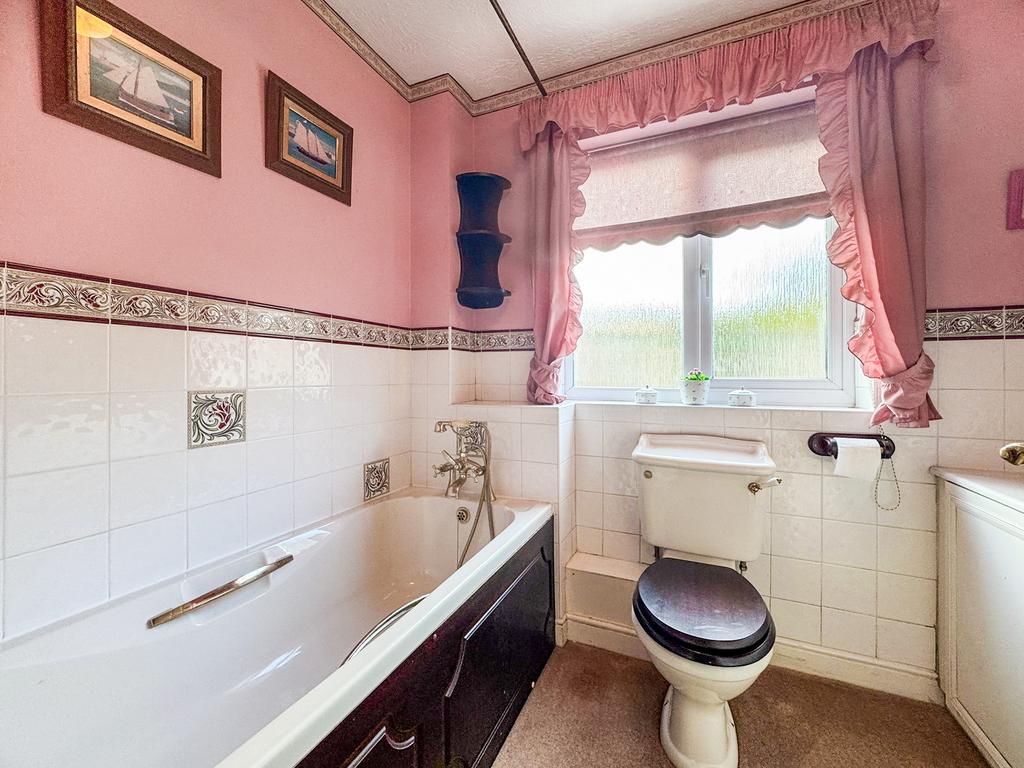 Bath/WC