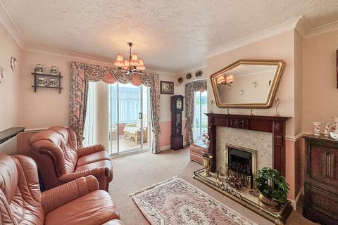 3 bedroom bungalow for sale, Rough Hill Drive, Rowley Regis, West Midlands