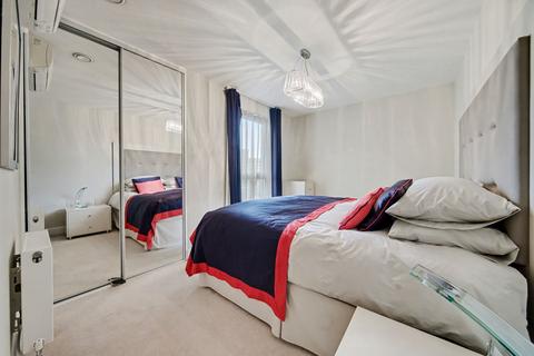 1 bedroom flat for sale, Glenthorne Road, London W6