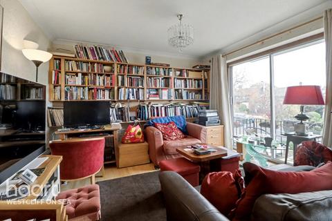 undefined, Chalkwell Avenue, Westcliff-on-Sea