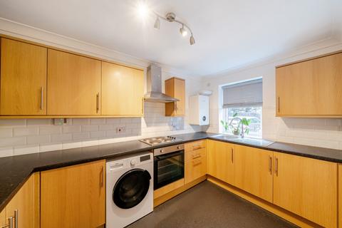 3 bedroom end of terrace house for sale, Woodridge Way, Northwood