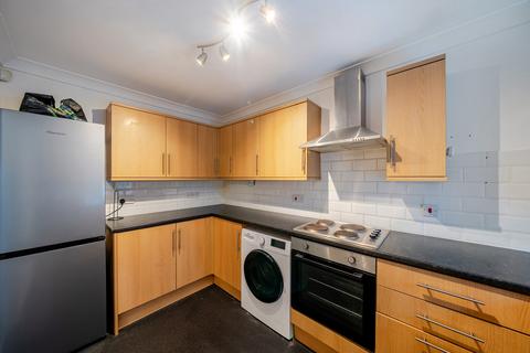 3 bedroom end of terrace house for sale, Woodridge Way, Northwood