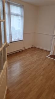 undefined, Powell Gardens, Dagenham RM10