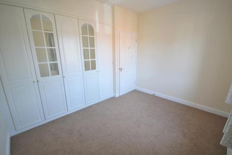 2 bedroom maisonette for sale, Finchale Avenue, Priorslee