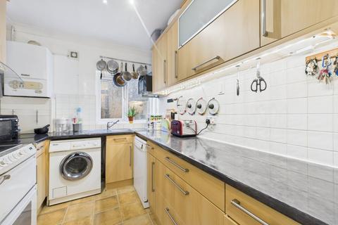 undefined, Elmhurst Road, Langley, Berkshire, SL3