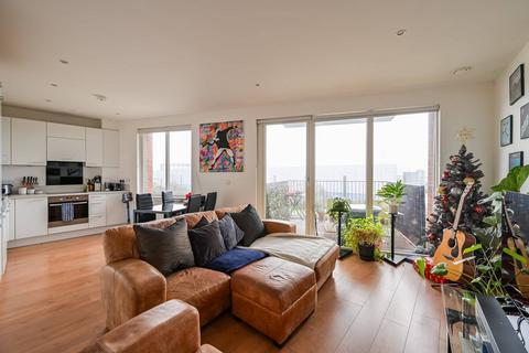 2 bedroom flat for sale, 26 Navigation Road, London E3