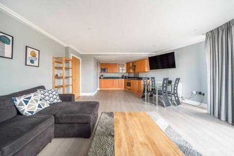1 bedroom flat to rent, Point Wharf Lane, Brentford, TW8
