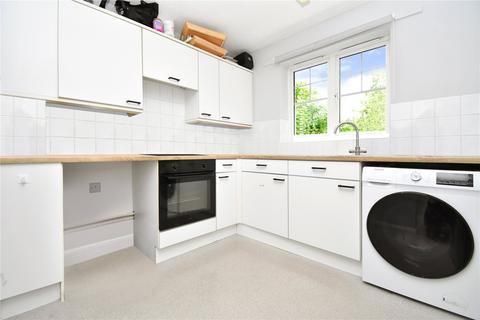undefined, Gould Close, Newbury, Berkshire, RG14