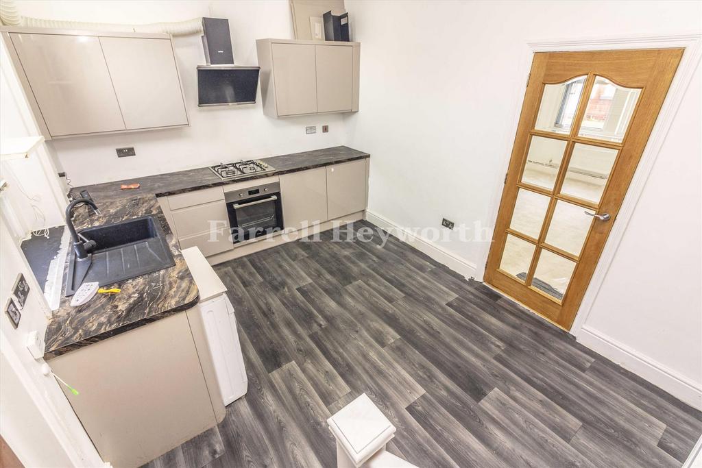 Kitchen b