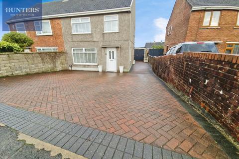 Bryn Golau, Bridgend