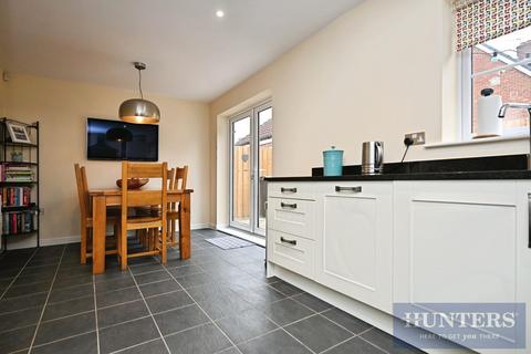 undefined, Greenlea Close, Yeadon, Leeds