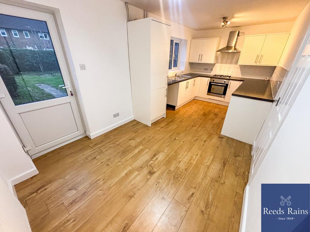 Kitchen Dining Area