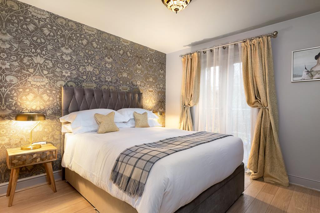 M Bedroom