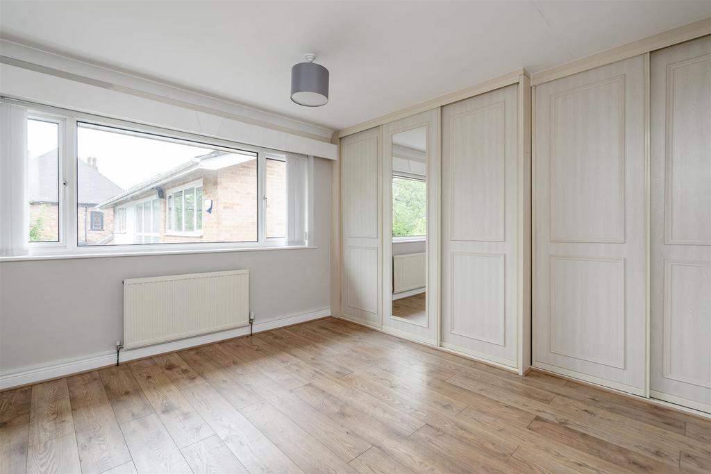 67 A Hampton Lane 2.jpg