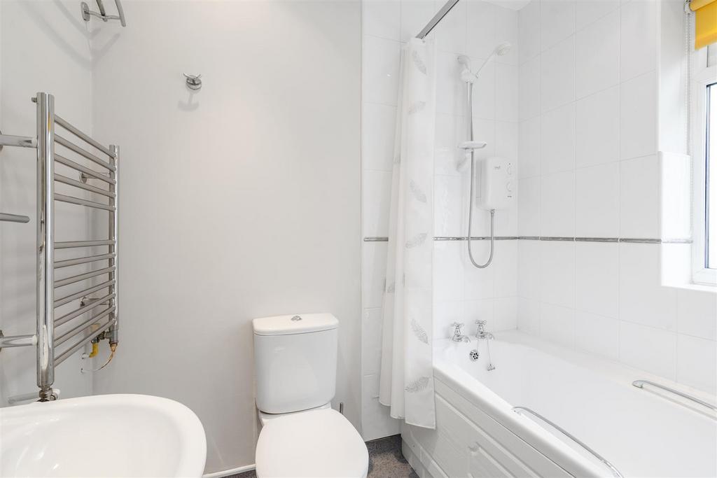 67 A Hampton Lane 16.jpg