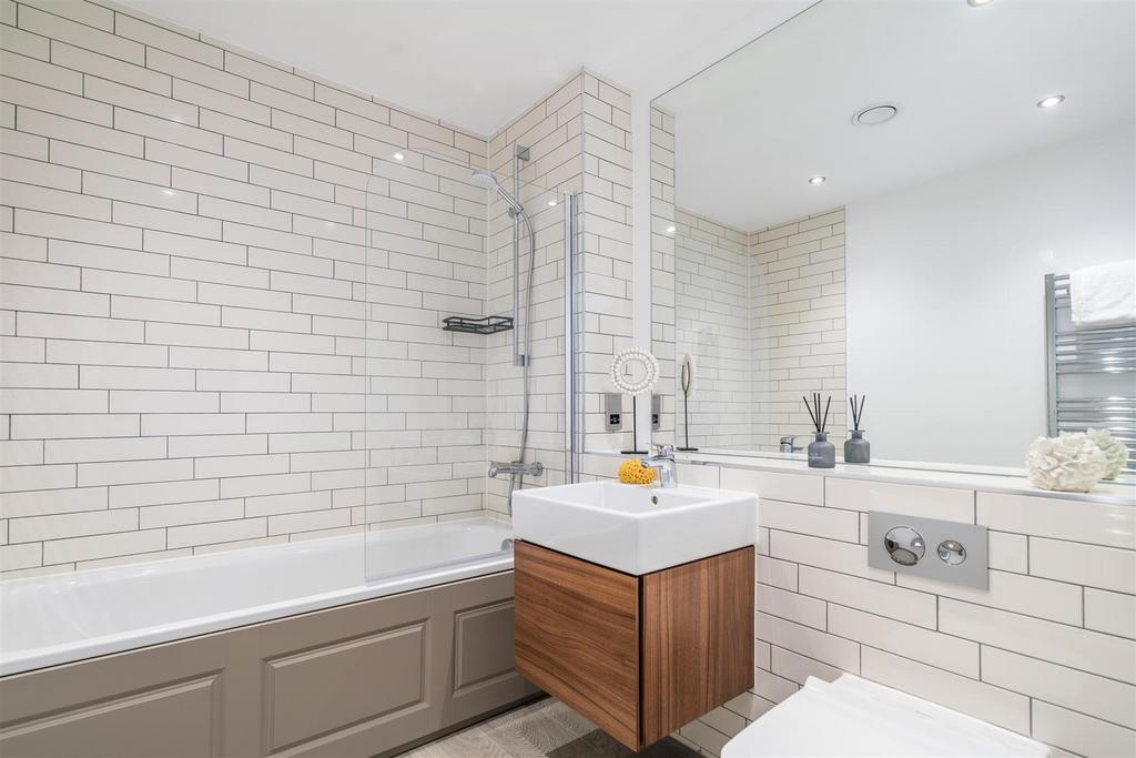 Apartment 25 7.jpg