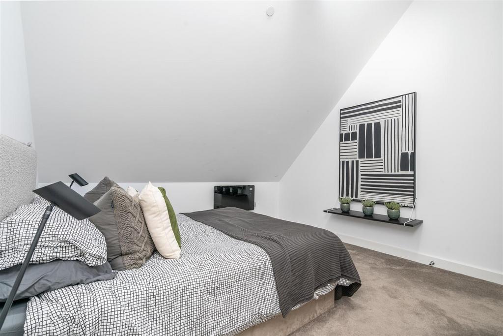 Apartment 25 8.jpg