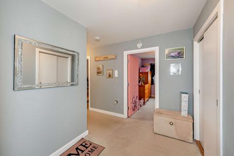 2 bedroom flat for sale, Nokoto Drive, Bridgwater, TA6