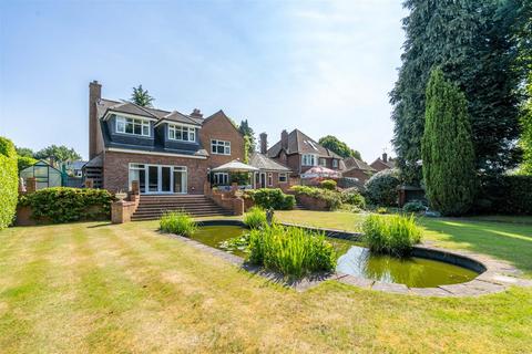 6 bedroom detached house to rent, Stonor Park Road, Solihull