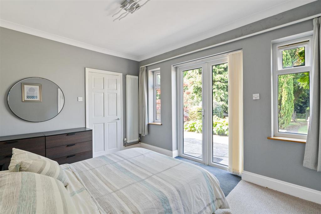 37 Stonor Park Road-17 lo.jpg