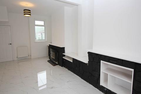 3 bedroom terraced house to rent, Arthur Street, Barry, Vale of Glamorgan