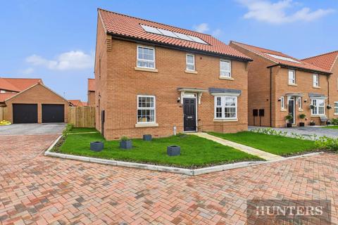 4 bedroom detached house for sale, Tyson Way, Cayton