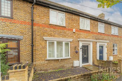3 bedroom terraced house for sale, Penrhyn Avenue, London