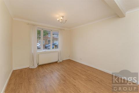 3 bedroom terraced house for sale, Penrhyn Avenue, London