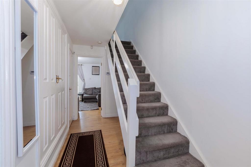 75 High Street Chalvey-8.jpg