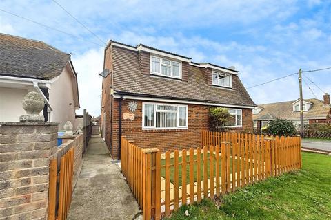 2 bedroom house for sale, Mustards Road, Leysdown-On-Sea, Sheerness