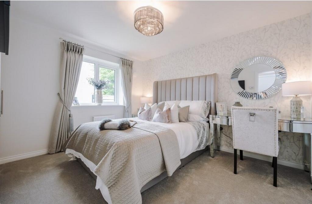 Bedroom 1 - Shore - Redwood Gardens