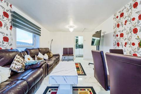 undefined, Gurnell Grove, London W13