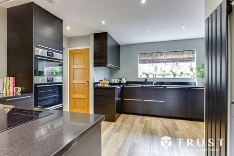 undefined, Nibshaw Road, Gomersal, BD19