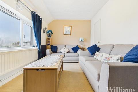 1 bedroom maisonette for sale, Taylor Road, Aylesbury HP21