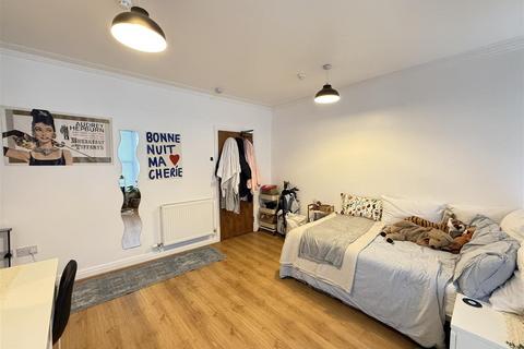 undefined, College Road, Bangor, Gwynedd, LL57